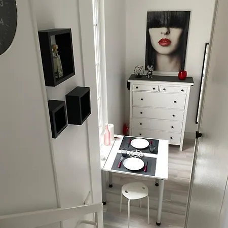 Au Coeur De Apartment
